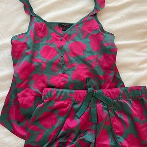 ann taylor green and pink pajama silk set